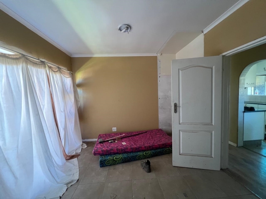 6 Bedroom Property for Sale in Rowallan Park Eastern Cape